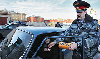 В Москве таксист расстрелял водителя В Москве таксист расстрелял водителя