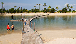 Сингапур упрощает визовый режим для россиян Сингапур упрощает визовый режим для россиян