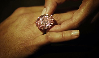 В Женеве продают самый дорогой бриллиант В Женеве продают самый дорогой бриллиант