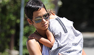 В США запретили снимать детей звезд В США запретили снимать детей звезд