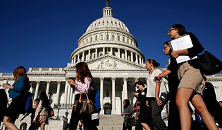 800 тысяч американцев остались без зарплаты 800 тысяч американцев остались без зарплаты