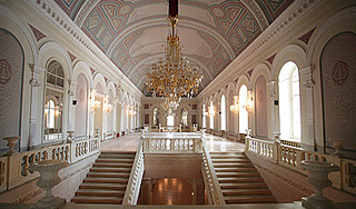 Раскрыты хищения при ремонте Большого Раскрыты хищения при ремонте Большого