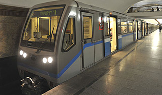 Московское метро сместит "час пик" Московское метро сместит "час пик"