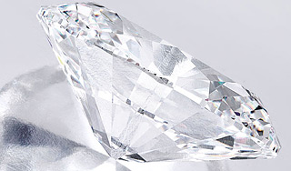 Крупнейший бриллиант продан за $30,6 млн Крупнейший бриллиант продан за $30,6 млн