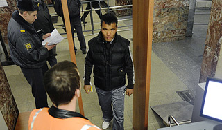 В столичном метро появятся металлоискатели В столичном метро появятся металлоискатели