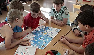 Избившего 19 детей педагога ждет суд Избившего 19 детей педагога ждет суд