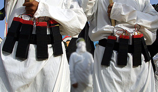 На заводе собирали пояса смертников На заводе собирали пояса смертников