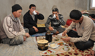 Женщина незаконно прописала 1000 мигрантов Женщина незаконно прописала 1000 мигрантов