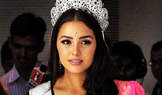 "Мисс Вселенной" грозит суд за Тадж-Махал "Мисс Вселенной" грозит суд за Тадж-Махал