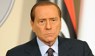 Берлускони просит избавить его от тюрьмы Берлускони просит избавить его от тюрьмы