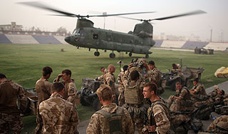 Франция отменила военные учения Франция отменила военные учения