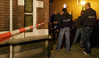 В Гааге взломали дом российских дипломатов В Гааге взломали дом российских дипломатов