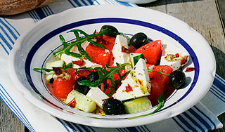 Греции удалось выиграть битву за фету Греции удалось выиграть битву за фету