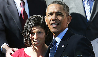 Обама довел беременную до обморока Обама довел беременную до обморока