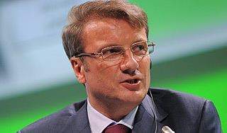 Сбербанк оценил потери от фальшивых купюр Сбербанк оценил потери от фальшивых купюр