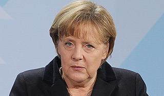 АНБ могло прослушивать телефон Меркель АНБ могло прослушивать телефон Меркель