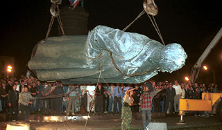 РПЦ против памятника Дзержинскому РПЦ против памятника Дзержинскому