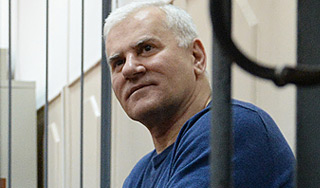 Экс-мэра Махачкалы обвинили в терроризме Экс-мэра Махачкалы обвинили в терроризме