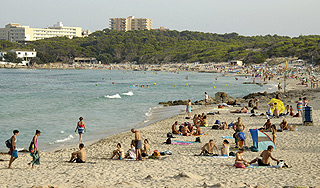 На пляже в Тунисе подорвался смертник На пляже в Тунисе подорвался смертник