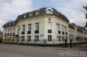 Председатель Бежицкого районного суда может уехать в Дятьково Бежицкий районный суд города Брянска