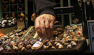 � ������ ������� �������� �� 100 ����� ����