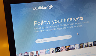 Twitter ������� � $14,2 ���������