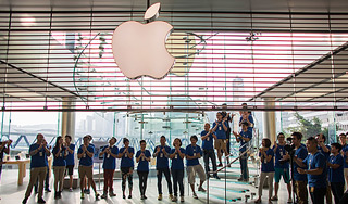 Apple ������ ����� ������� ������� � ����