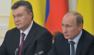 Визит Януковича в Кремль вызвал скандал Визит Януковича в Кремль вызвал скандал