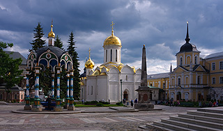 В Лавре ограблены патриаршие покои В Лавре ограблены патриаршие покои