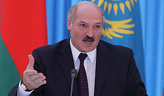 Лукашенко хочет ввести налог для тунеядцев Лукашенко хочет ввести налог для тунеядцев