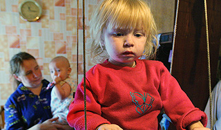 Бедных детей защитят от неплательщиков Бедных детей защитят от неплательщиков