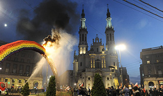 Хулигану в Варшаве предъявили обвинение Хулигану в Варшаве предъявили обвинение