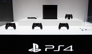 В США начались продажи PlayStation 4 В США начались продажи PlayStation 4