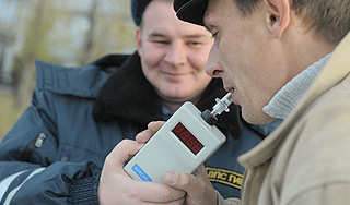 У пьяных водителей хотят отбирать авто У пьяных водителей хотят отбирать авто