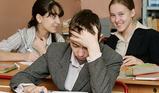 "Двоечников" обучат по спецпрограмме "Двоечников" обучат по спецпрограмме