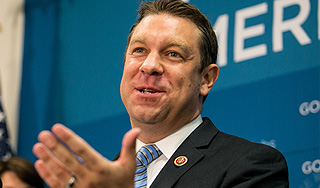 Конгрессмен-наркоман пообещал вылечиться Конгрессмен-наркоман пообещал вылечиться