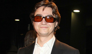 Филин ходит на работу с семьей и охраной Филин ходит на работу с семьей и охраной