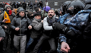 "Беркут" пострадал на "Евромайдане" "Беркут" пострадал на "Евромайдане"