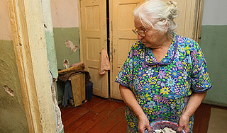 Россияне покинут ветхие дома к 2017 году Россияне покинут ветхие дома к 2017 году