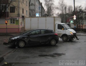 Встретились на перекрестке