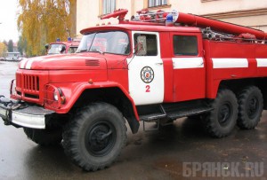 В Бежице загорелся барак с семьей