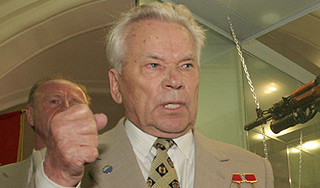 Калашникову проводится интенсивная терапия Калашникову проводится интенсивная терапия