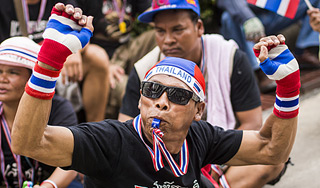 ����� ������������ � ���� ���� ������