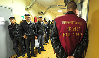 ���������� �������� ��������� � $1000