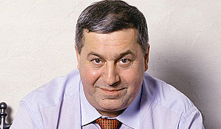 Глава "Русснефти" покорил "Песню года" Глава "Русснефти" покорил "Песню года"