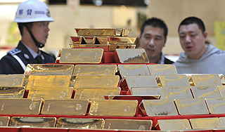 КНДР распродает золото из-за кризиса КНДР распродает золото из-за кризиса