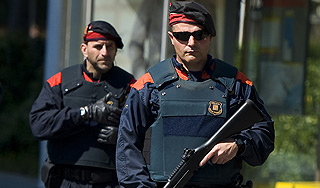 В Испании задержаны восемь россиян В Испании задержаны восемь россиян