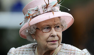 Елизавета II уличила охрану в воровстве Елизавета II уличила охрану в воровстве