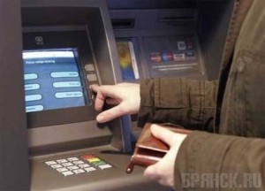 В Брянске парню грозит срок за покупки по кредитке матери