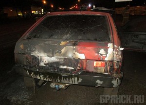 Ночью в Брянской области сгорел легковой автомобиль